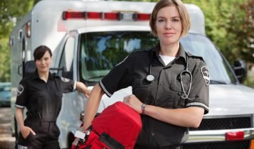 how to become a Paramedic