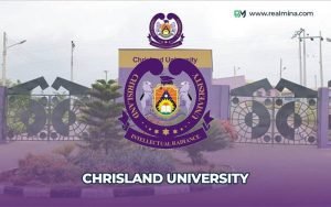 Chrisland-University logo