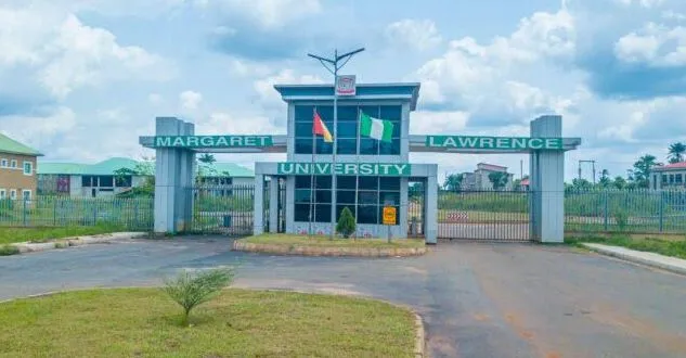 Margaret Lawrence University School Gate