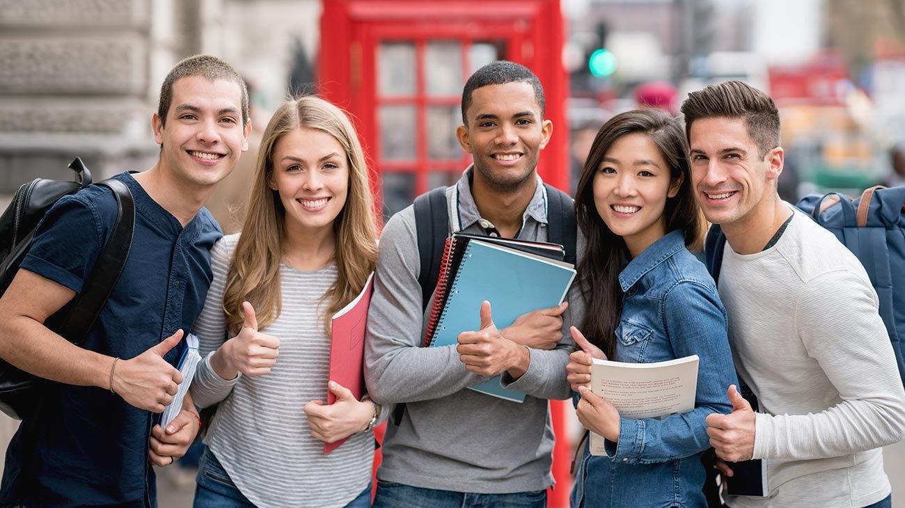 Best Scholarships for Australian Students