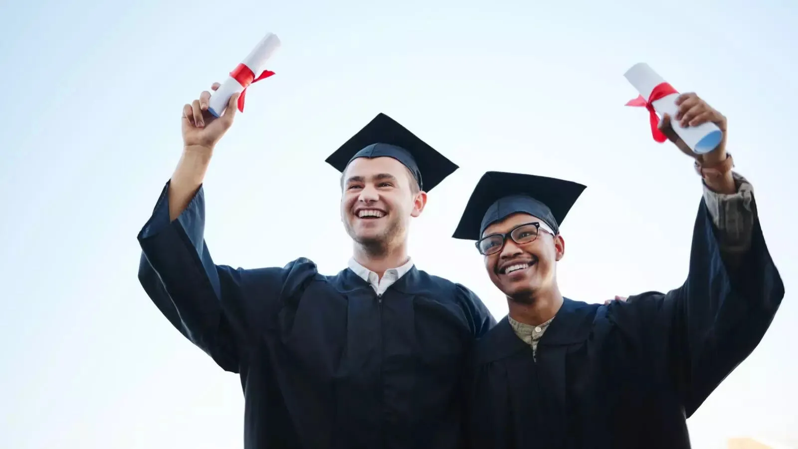 Best Scholarships for Ivorian Students