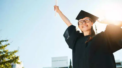 Best Scholarships for Bosnian and Herzegovinian Students