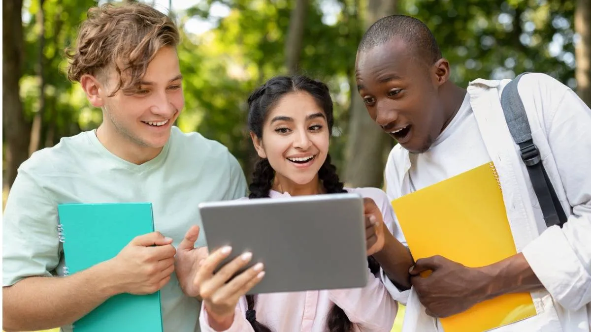 Best Scholarships for Cambodian Students